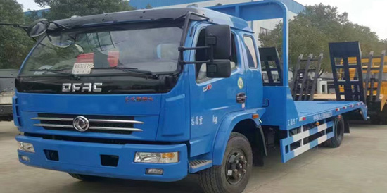 【國五】東風(fēng)多利卡平板