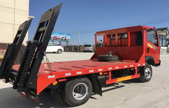 【上藍牌、國五】重汽王牌平板車 【上藍牌、國五】重汽王牌平板車