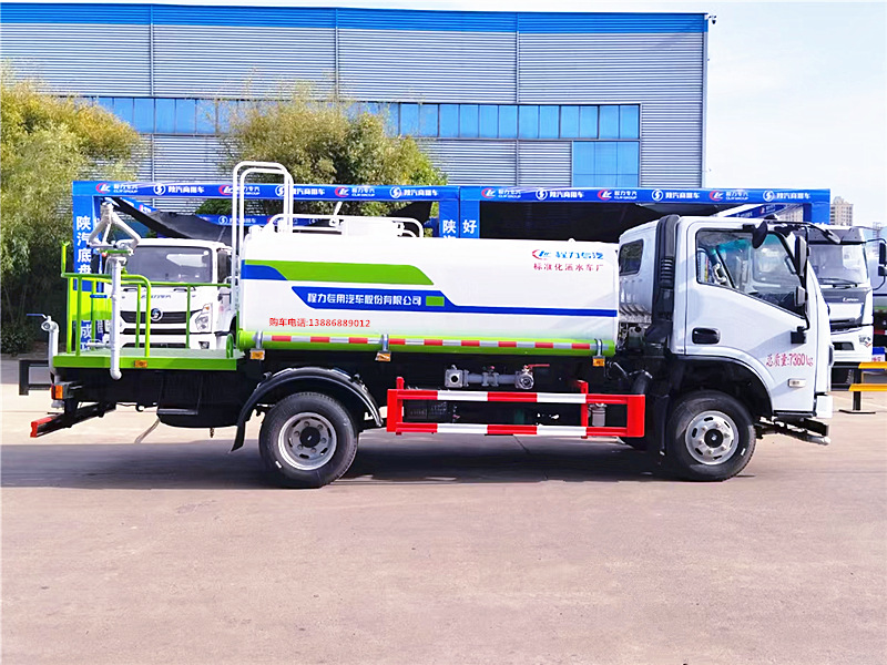 東風(fēng)華神V3灑水車