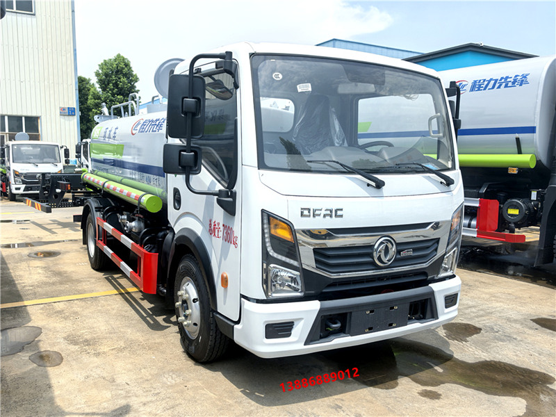 東風(fēng)專致5噸灑水車
