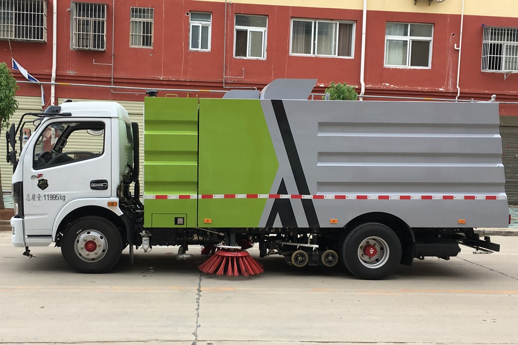 國六東風(fēng)5噸洗掃車