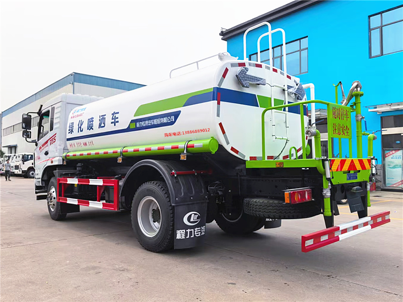 東風專用底盤D3S灑水車